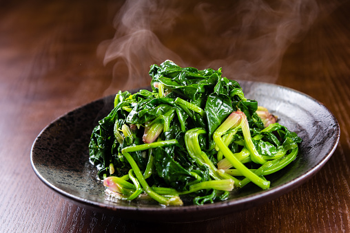 Sautéed spinach recipes